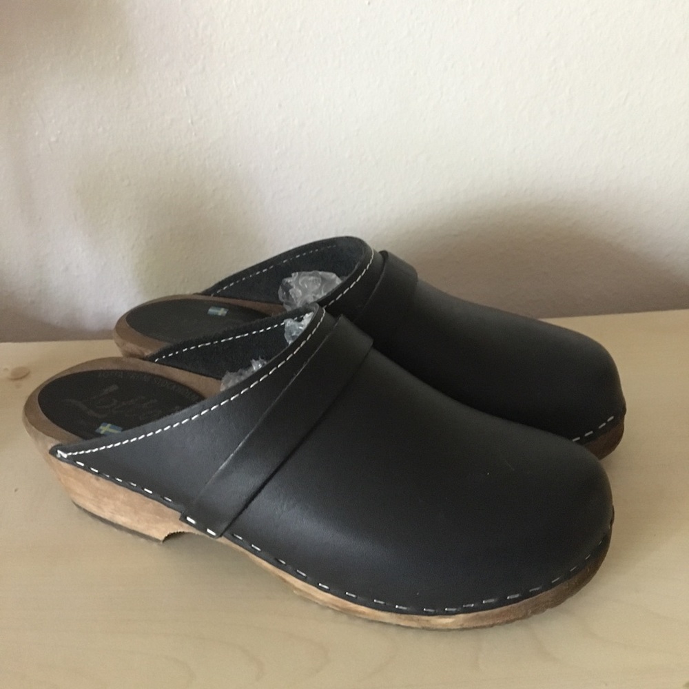 Leather Clogs